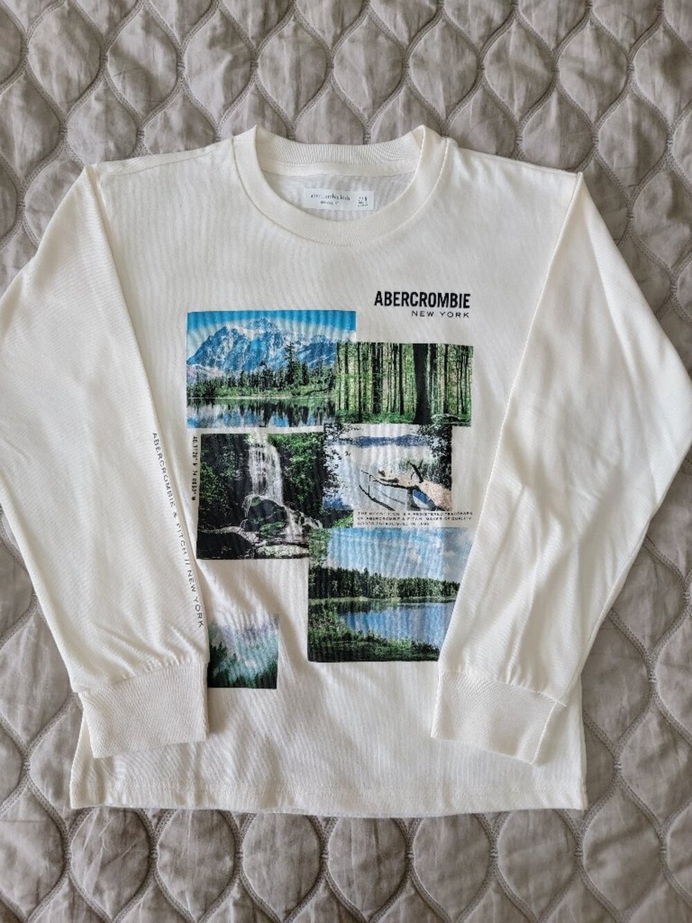 NWOT, Abercrombie kids Athletic LongSleeve logo T-Shirt, s.7-8